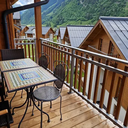 Claudia 5 Apartman *